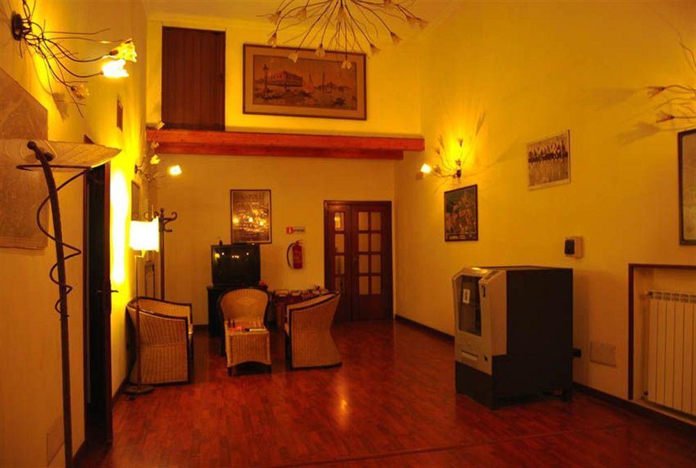 Duomo Apartments نابولي المظهر الخارجي الصورة