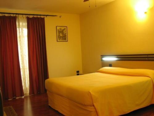 Duomo Apartments نابولي المظهر الخارجي الصورة